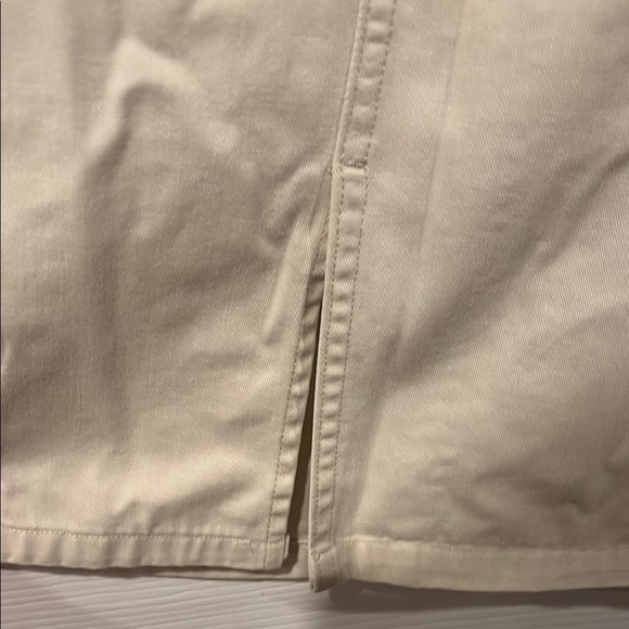 Like New! St. John's Bay Tan Pencil Skirt - Picture 8 of 9